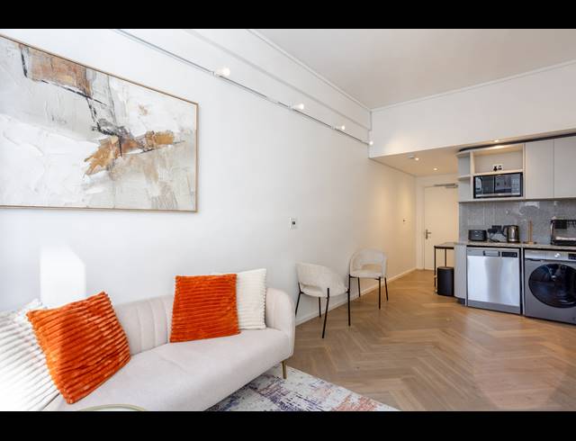 1 BEDROOM APARTMENT TO LET IN CAPE TOWN CITY CENTRE
